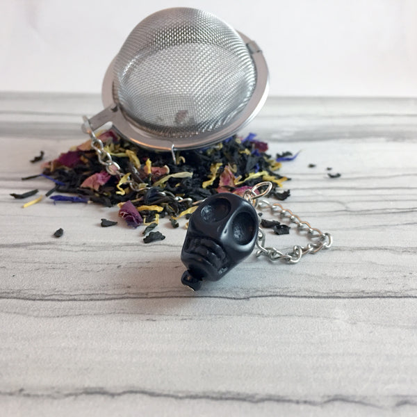 Tea Ball - Black Skull